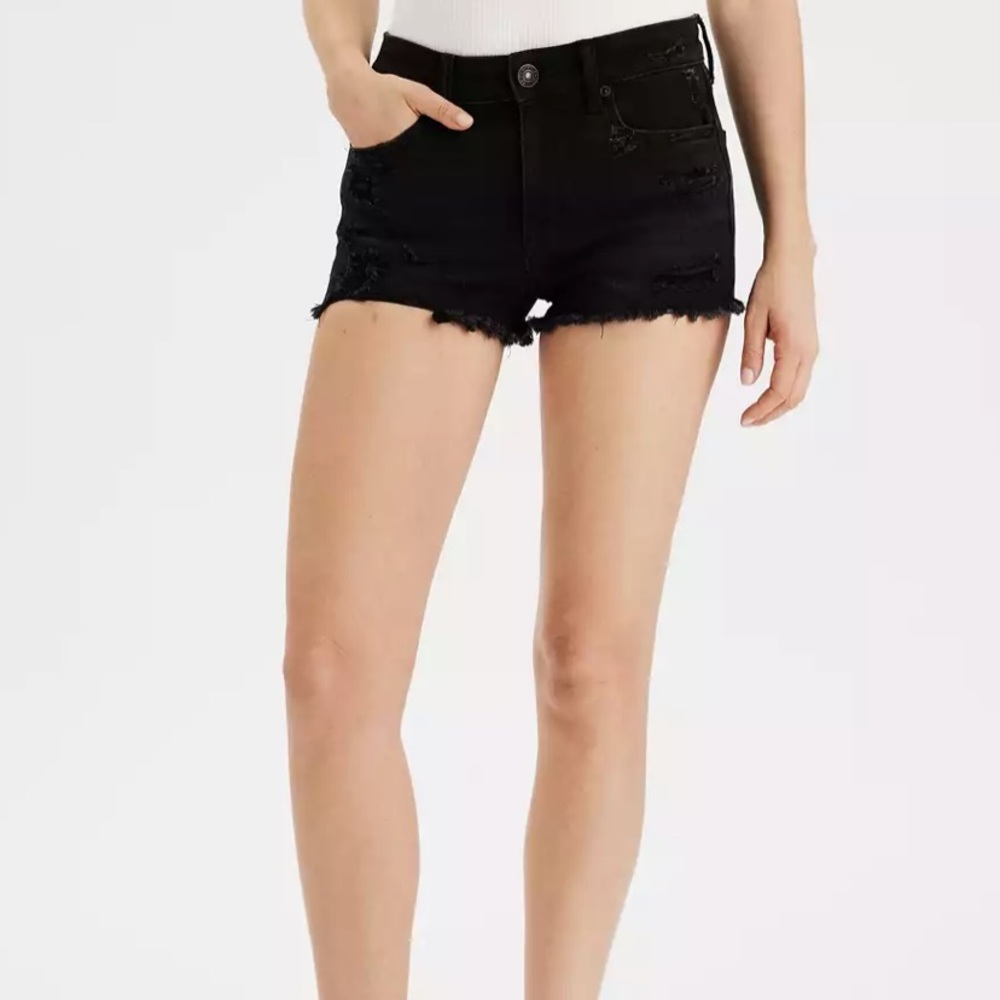 AMERICAN EAGLE SUPER STRETCH HI-RISE SHORTIE